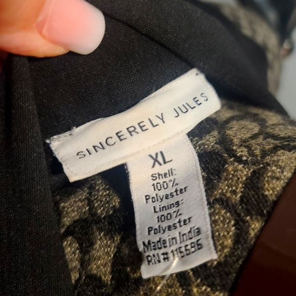 Sincerely Jules Button down Suit Dress - Picture 6 of 7